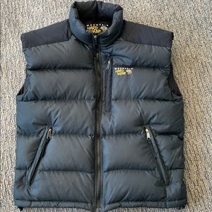 Mountain HardWear black down puffer vest M